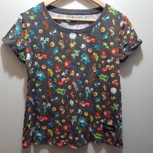 Disney World Of Pixar Graphic Shirt Women's Short Sleeve Gray M Medium Parks